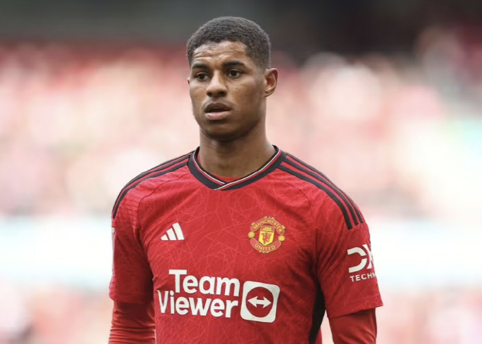 'Hello, LEE' Rumor of discord with Ten Hag → Manchester United ace who fell, reignites possibility of joining PSG