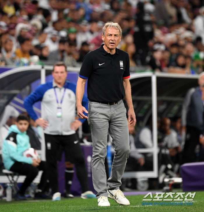 'Son Heung-min Lee Kang-in fought and ruined it'Klinsman, do you deserve to say this
