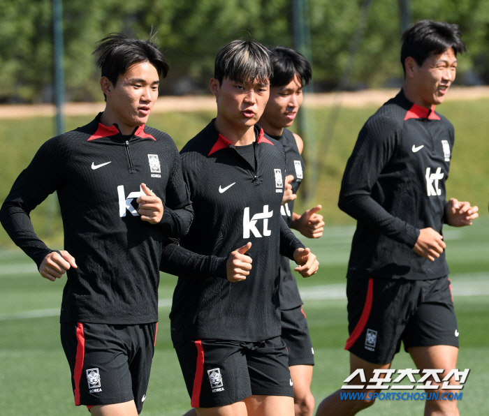 It wasn't a pro club. Two Korean national universities were released...Celtic, Oh Hyun-kyu Yang Hyun-jun Plan to Organize