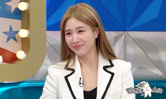 Ok Joo Hyun, Kyuhyun and ♥ Greenlight..Evidence that Sung Si-kyung also suspected ('Radio Star')