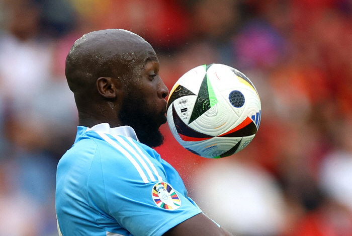 'A ridiculous shock reunion?' Lukaku appears on the list of next destinations 'Manchester United'...'There's a possibility of being recruited.'