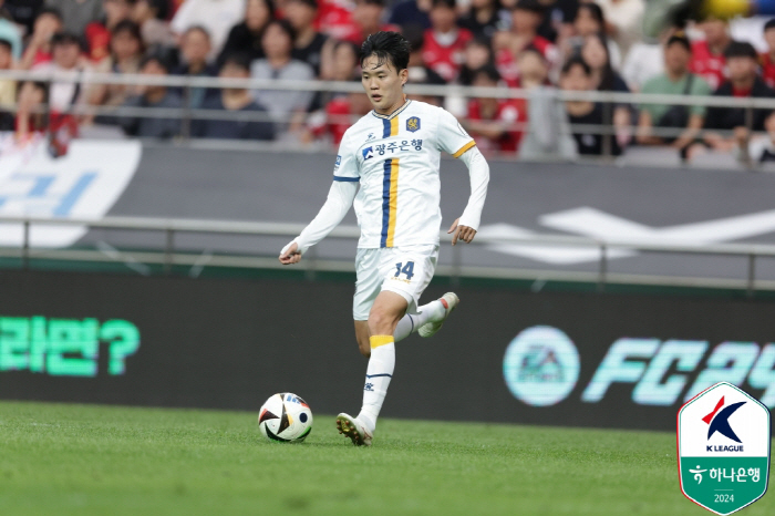 Hot guy → Rumor of a storm transfer, Gwangju Jung Ho-yeon 