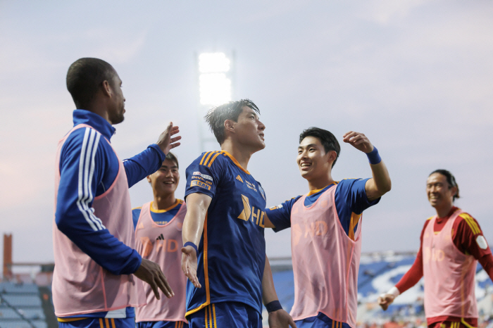 'National team's main gun'Jo Min-kyu Hunting a Goal for 5 consecutive games against Suwon FC'2nd' Ulsan's keyword is reversed