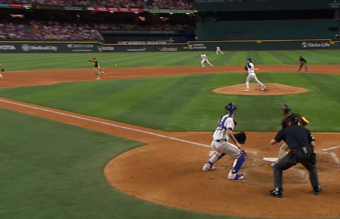 'Deleted stolen bases' Exploded with 2 steals, Kim Ha-sung stirred up the All-Star ground with multiple runs  tie score...SD 6-4 TEX