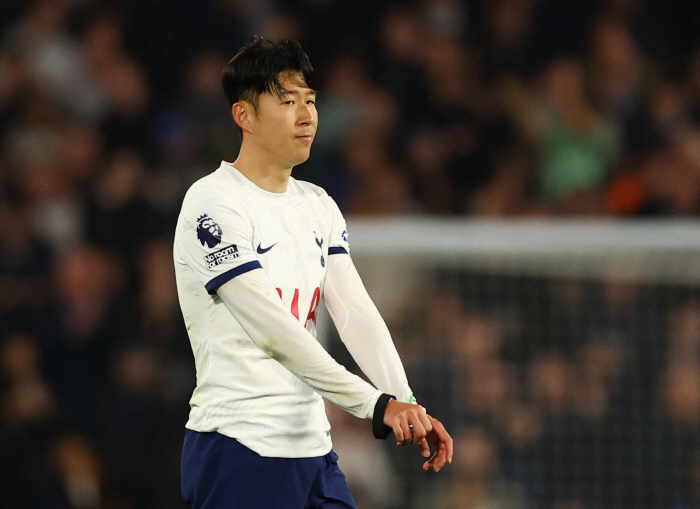 'Leaving rather than being sold?' Son Heung-min May Reject Long-Term Contracts...'Tottenham may have a hard time persuading SON'