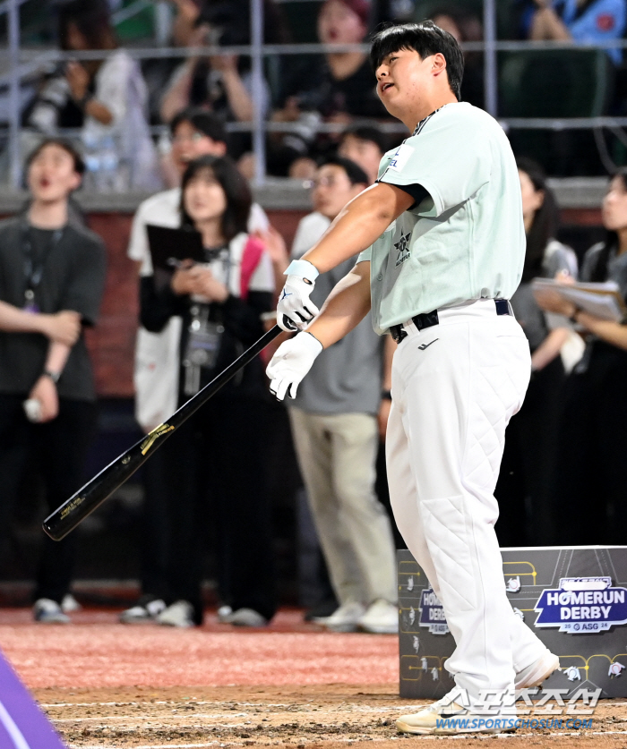 Shock! Hanwha's Noh Si-hwan, who appeared in Home Run Derby, missed the All-Star Game! 'Shoulder pain, MRI scheduled'