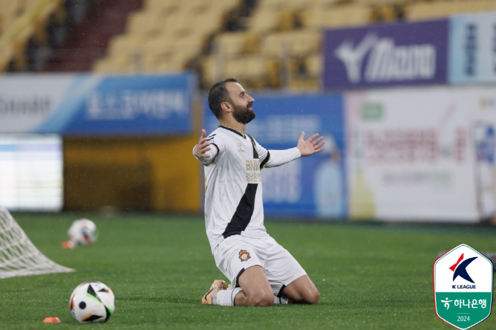 Contrary to expectations, the lowest → Yeon-eun recruitment official, will it be possible to turn around Gyeongnam FC, which has slowed down