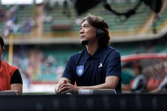  The Korea Football Association appoints Ulsan HD coach Hong Myung-bo as the next head coach of the A team