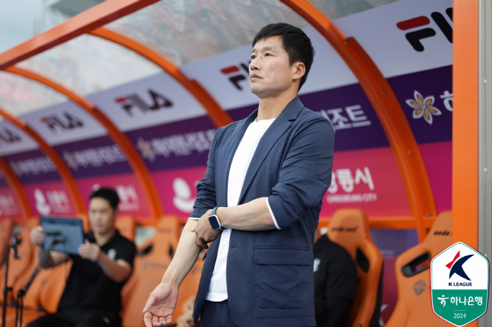 'Lost to Kangwon' Director Lee Jung-hyo'Comforting that there are no injuries'