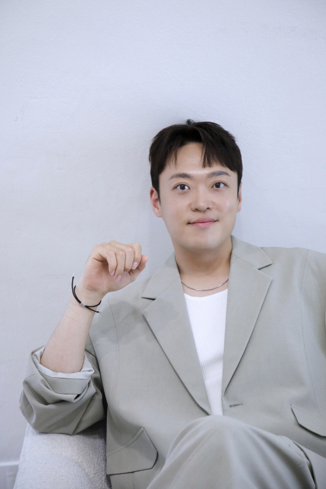  'Connection'Jeong Soon-won 