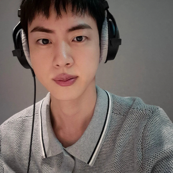  BTS Jin boasts superior beauty even after being discharged from the military! RM'Get King'J-Hope'Cute'