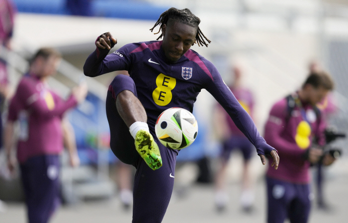 'SON, see you soon!' Tottenham's transfer possibility opened, '60 million' top star recruitment target Jung Jo-joon