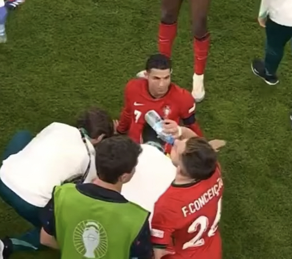 'The BBC again?' A famous host's level of sexual jokes 'Ronaldo, thankfully the three of you didn't do a leg massage'