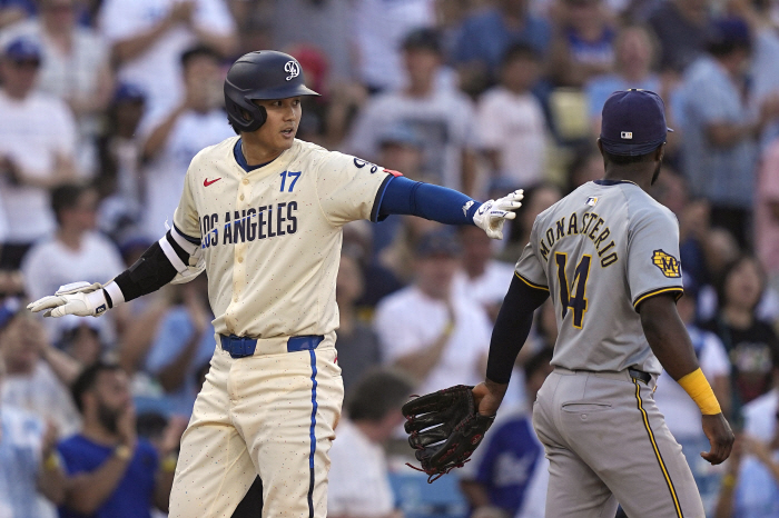 The first 50 home runs in history look like 30 steals! 5th base, including No. 28 gun, Ohtani Overcome the 'worst birthday', LAD 5-3 MIL