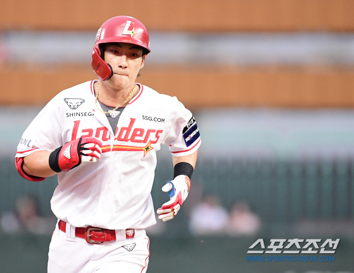 |'Busan Captain' Jeon Jun-woo, home run from the opening game of the second half of the year, Choi Ji-hoon's leadoff hitter →'Distribution Derby' counterattack. From a total of 2,900 hits 