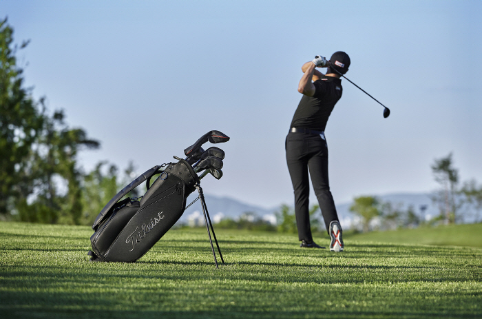 Quiet luxury...Titleist Gear Launches Black Edition