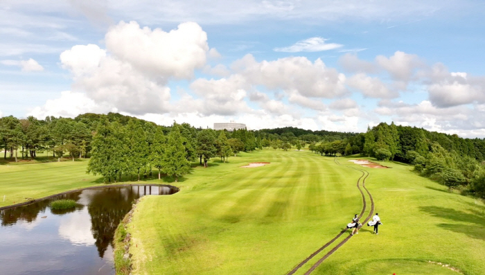Show Golf Releases Subscription Services 'Show Golf Play'