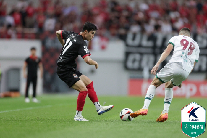 'Lingard, he played the big flute!'' FC Seoul's 2-1 come-from-behind victory over 'Lowest' Daejeon