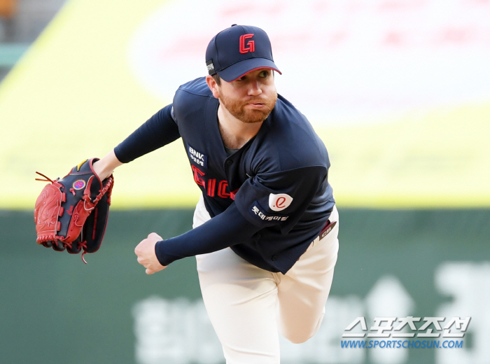 Resurrection of the left-wing lion! Barnes, who returned after 44 days, showed Kim Tae-hyung's 'Upward' six scoreless innings  9K 