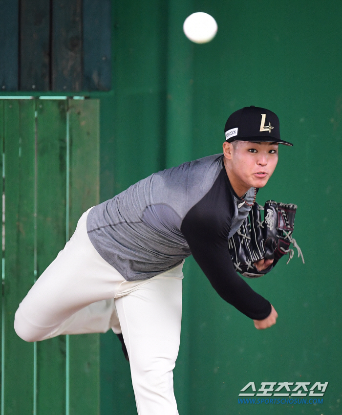 Shirakawa Left SSG, Successfully Rehired! '180 → 4 million yen Up' Doosan substitute contract