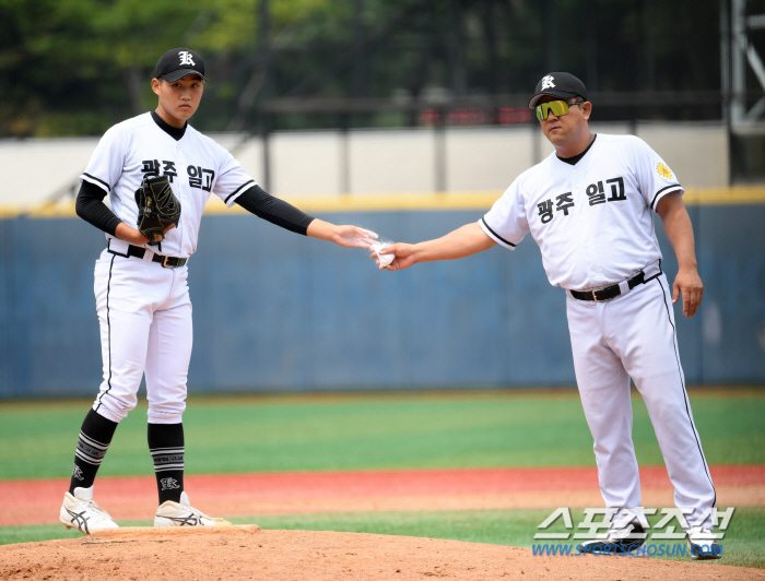 'Cheongryonggi 3 wins and 12.1 scoreless innings' Kim Tae-hyun, Gwangju Ilgo Trust Man...'Winning and professional stage Jung Jo-joon' 