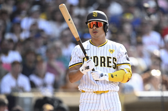 He's batting average is 399 less than last year, hard to understand Kim Ha-sung's numbers...Hard hit-pitch career high → Expectations effective