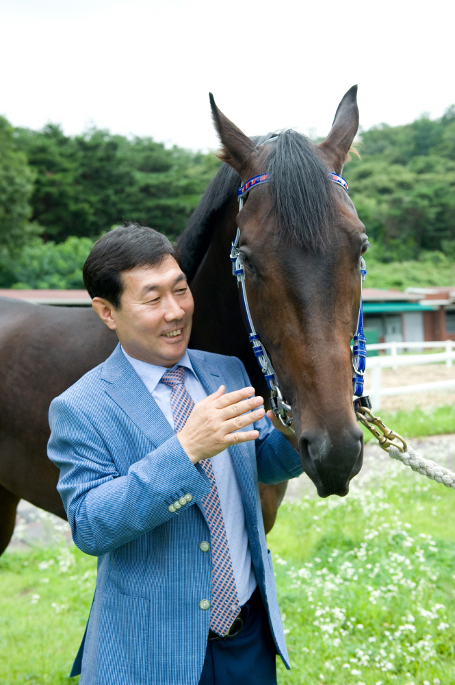  Who is the top two in Korean horse racing in the first half of 2024?