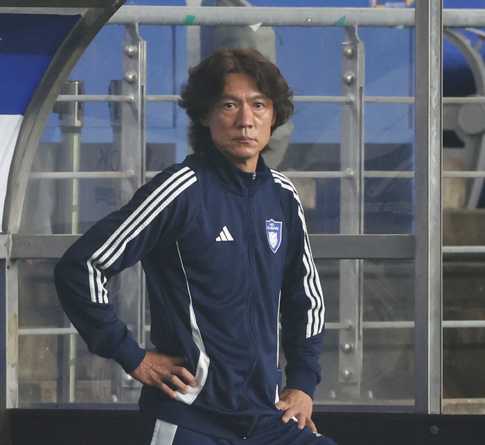 'It feels like I'm being robbed. I don't have any more.' Coach Hong Myung-bo's Korean soccer, unfortunately Ulsan's time has come to an end