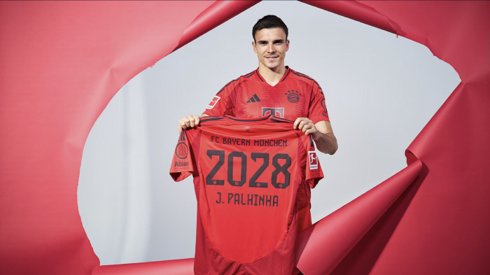 Kim Min-jae's escort succeeded in transferring to Munich in a year...EPL tackle king 4-year contract No. 16