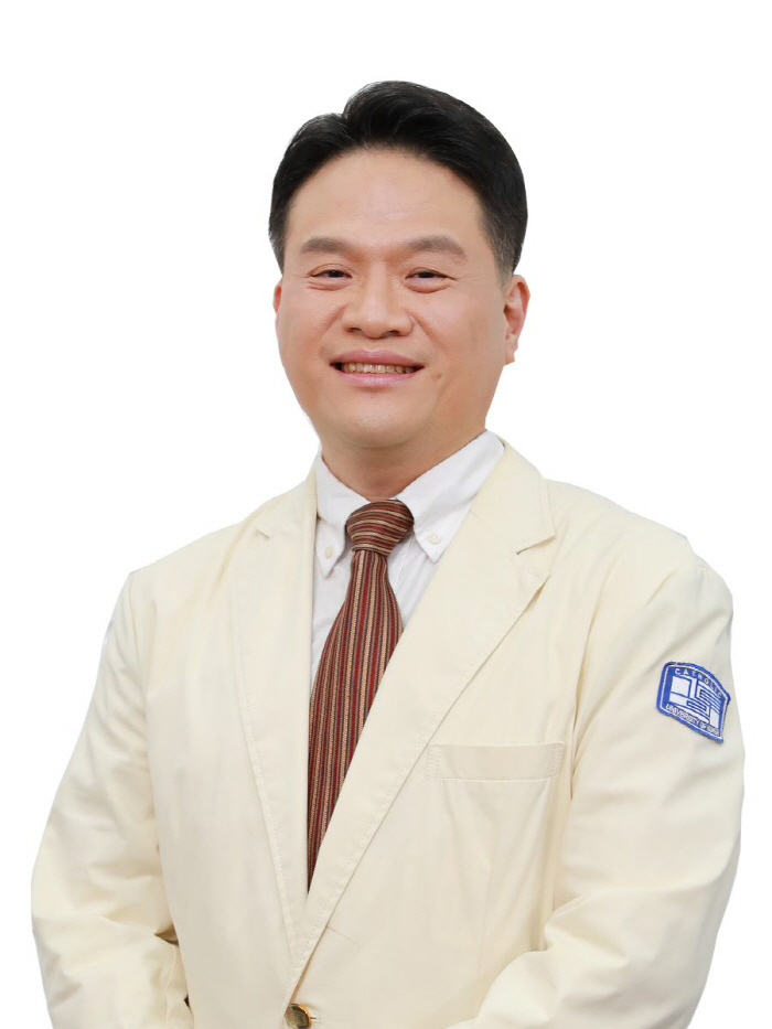 Professor Jung Woo-baek of Seoul St. Mary's Hospital elected the next president of the Korean Society of Cardiology and Oncology Research Society