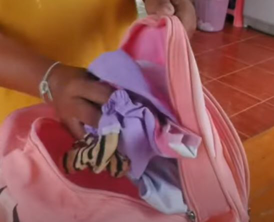 A daycare center teacher who sent a child's bag with 'Fecal' Why?