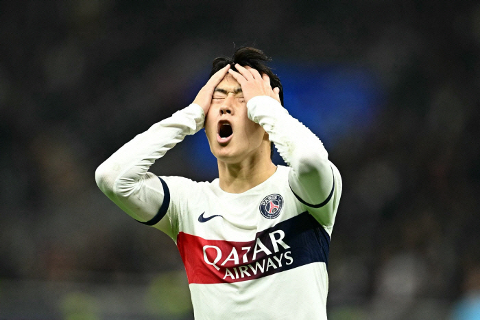 Lee Kangin, give it to me! EPL Club '105 billion'Extra-large offer...But PSG's flat refusal 'Kangin is our player'