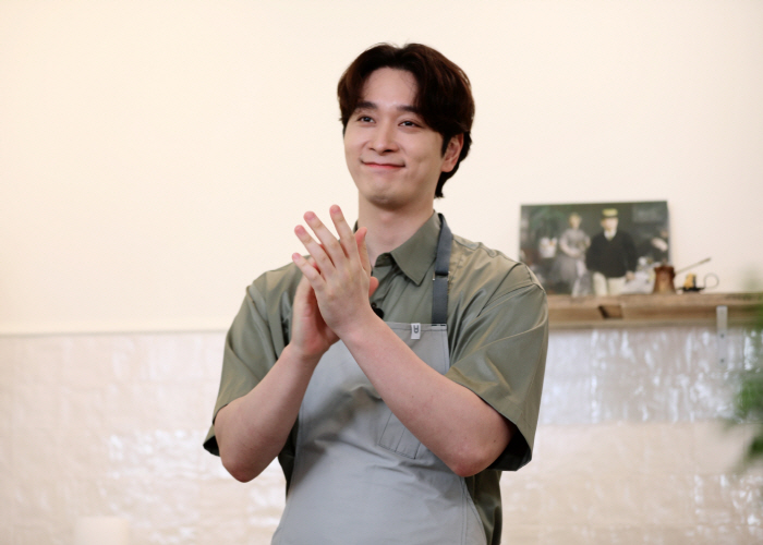  Hwang Chan-sung's regular channel programming will make a global K-food sensation (Chansung's Kitchen)
