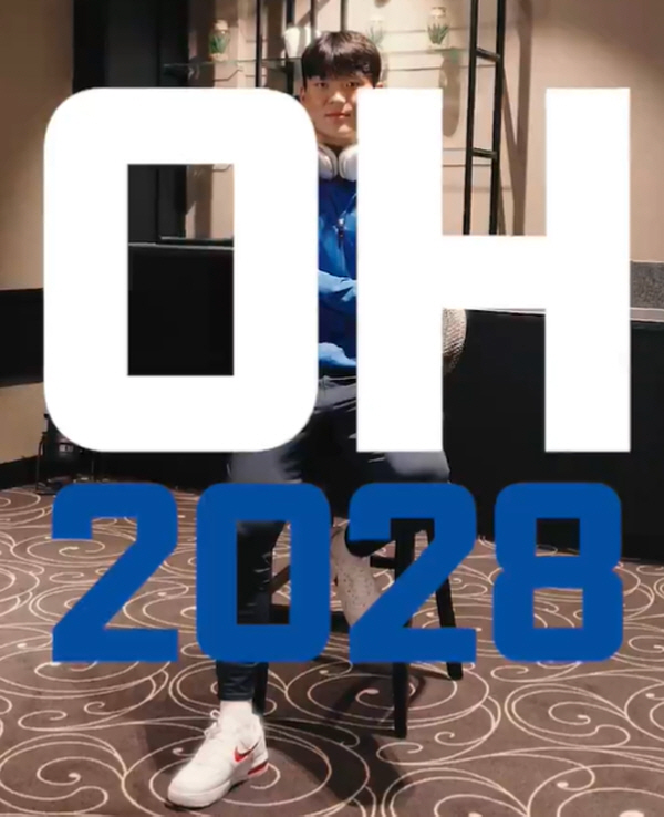 'Holding Son Heung-min's hand'Oh Hyun-kyu, wearing a familiar blue uniform'Ready to revive'...Four-year contract with Belgium's prestigious Genk