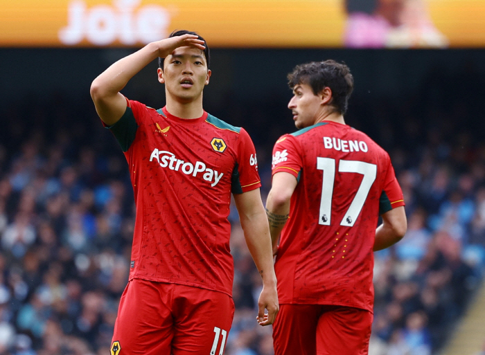 'Shock transfer declaration'→'Lee Kang-in and The B showdown?' Hwang Hee-chan Completes Personal Agreement With Marseille...'Already communicated to the club'
