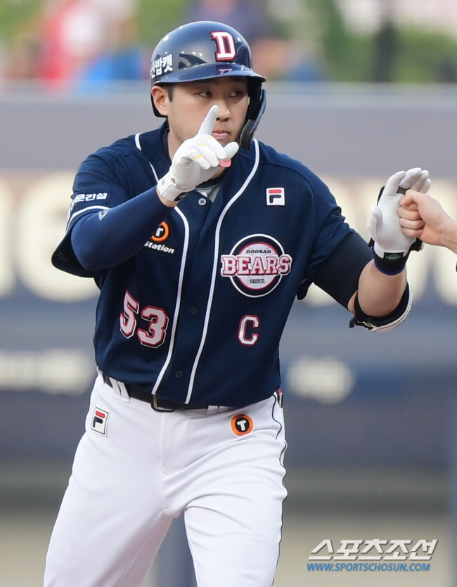 Kwak Bin won eight games and Yang Seok-hwan won the final against Doosan, and Park Se-woong won eight innings and escaped three consecutive losses 