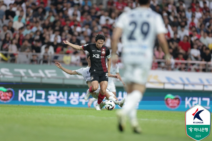  'Goodbye Follow'Seoul'Destroyed'Choi Jun's card worked...'1st place' Win 1-0 over Gimcheon