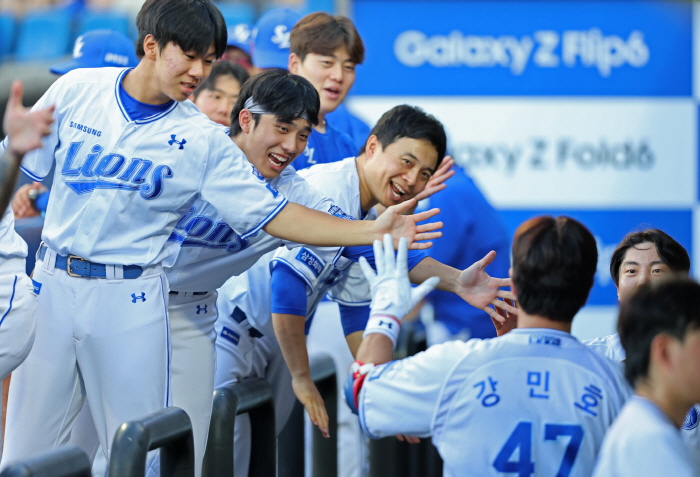 Lapak sold out for 3 consecutive days → Kang Min-ho 3G consecutive home runs → Hot July! Barnes '0' march ends with 14 innings 