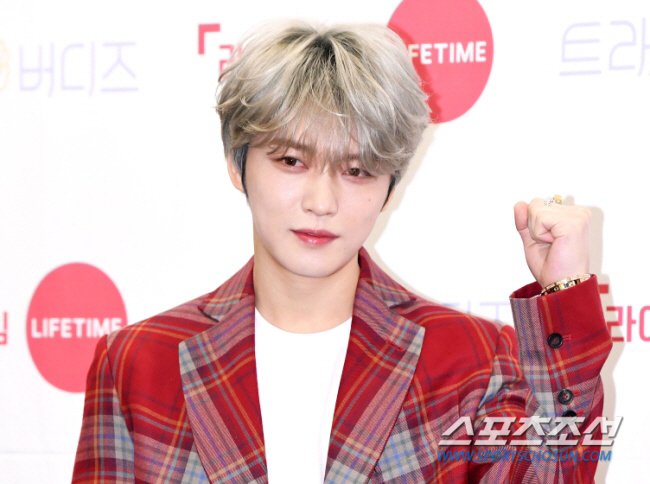 'Black Card, 1.7 Billion Supercars' Kim Jae-joong'The wealth is 100 billion won? It's a structure that can't be earned like that.' 