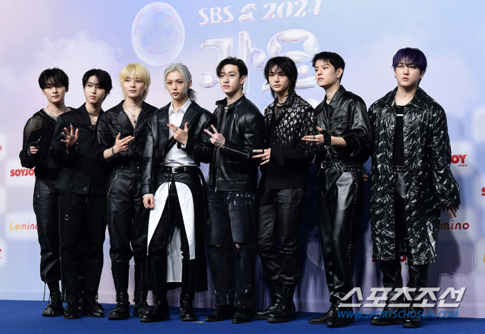 Transcendental defect 'Song Daejeon ' This time, the first summer festival without controversy