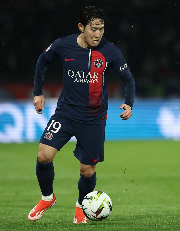 'HERE WE GO'Official, Lee Kang-in's PSG Residual Angle 'Not Included in the Ossimen Deal'...Lee Kang-in joins the training