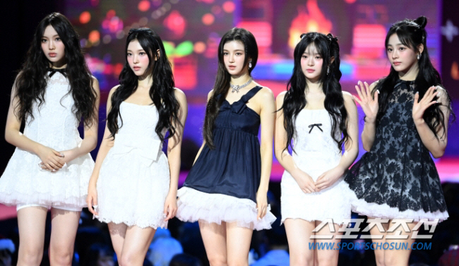 'Plagiarism controversy → Suspicion of stealing members'New Jin's, was the controversy heavy? Declaration of Rest to Recharge