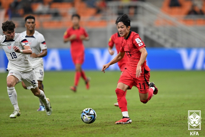 'Lee Young-pyo → Son Heung-min → Yang Min-hyuk Let's Go' 18-year-old Go Winger estimates a transfer fee of 6 billion to Tottenham (BBC)