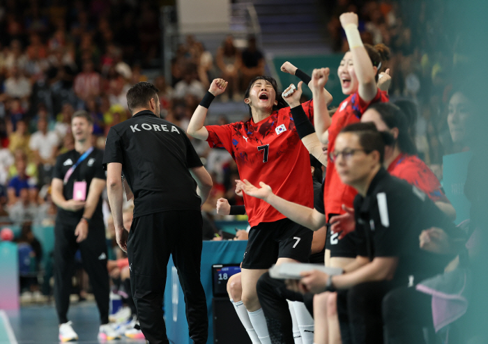 South Korea's women's handball was strong, 'Iron Wall' beat Germany 23-22'Start of Pleasure'