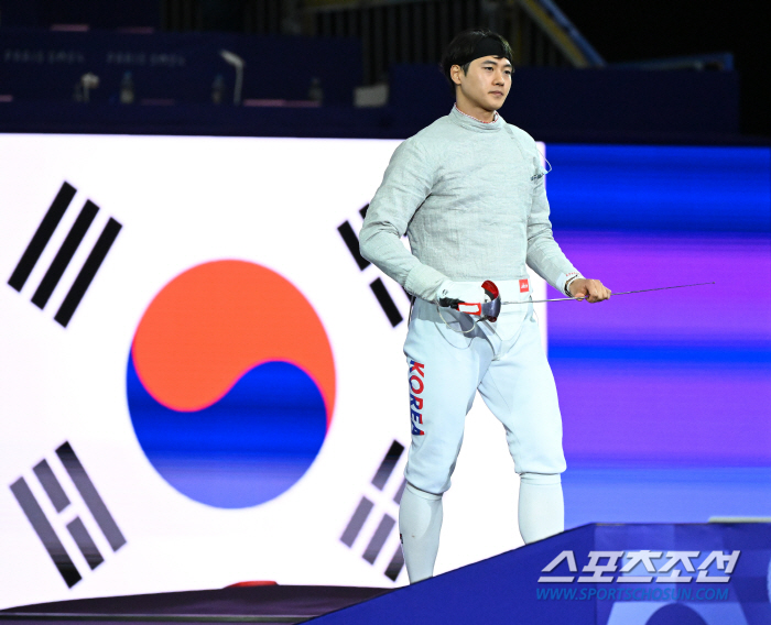 By changing the fencing style, Tokyo 恨 Poon 'Grand Slammer'Oh Sang-wook's Korean fencing 'GOAT'Utuk'!