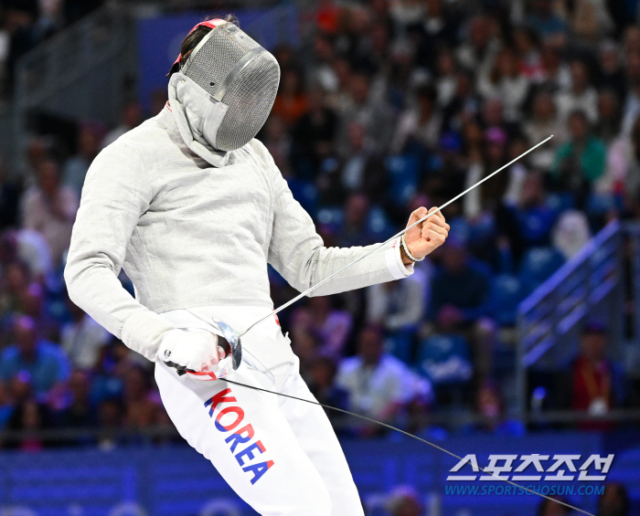 By changing the fencing style, Tokyo 恨 Poon 'Grand Slammer'Oh Sang-wook's Korean fencing 'GOAT'Utuk'!