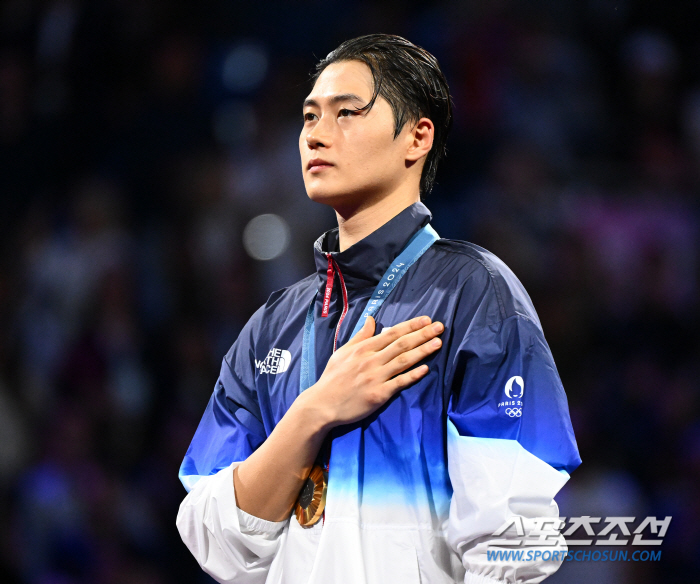 'Wow! Korea's first gold medal' Yoon Hyun-min → Jang Sung-kyu, fencing Oh Sang-wook's gold medal, and 'Cheers  Touching'' 