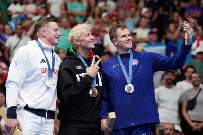 Adam Pitti, who missed his third consecutive victory '英 breaststroke legend', tests positive for COVID right after the game...the second time after Australian water polo