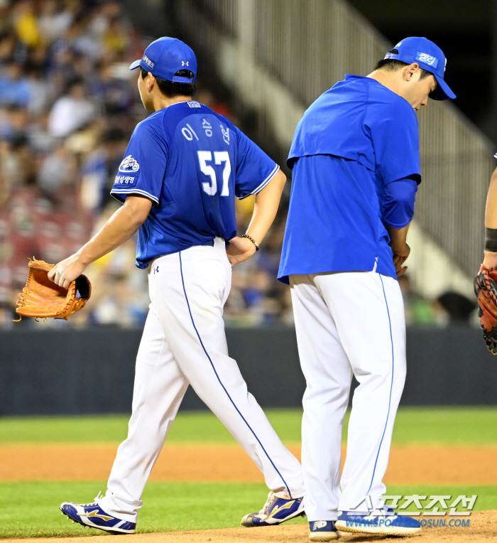 The third 'LG Killer' didn't work. Oh Ji-hwan gave up six runs in 4.1 innings after being hit by a two-run shot. ERA 0.00 → 3.52 