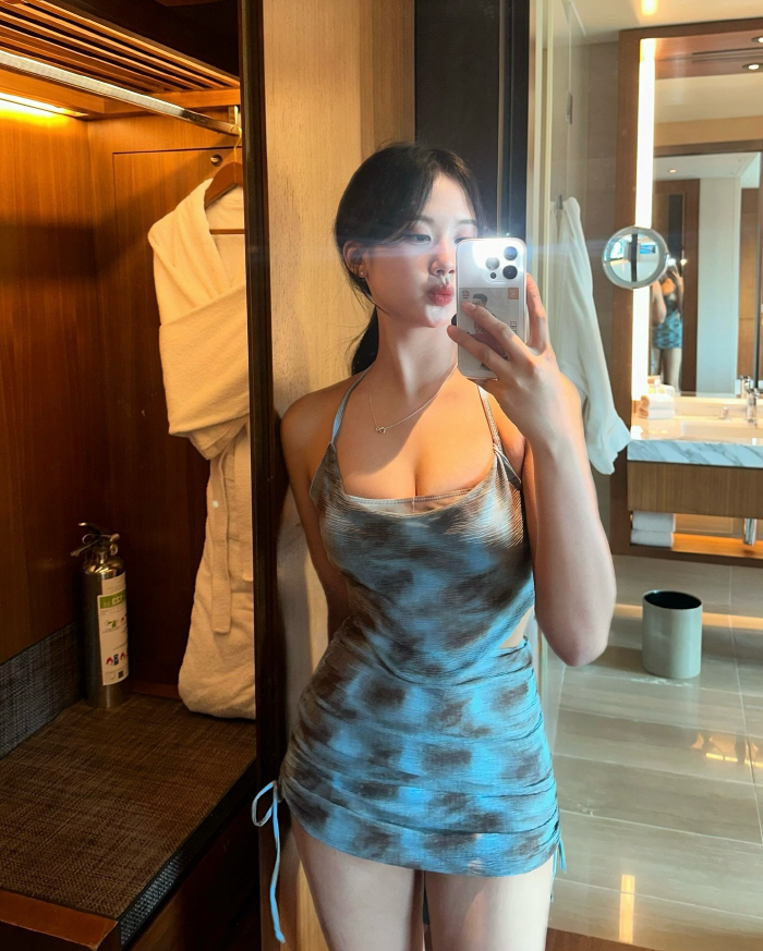 'Lee Dong-guk's Daughter'Jae Shi, were you born in 2007? 'Bold'... Swim suit...Younger brother Jae. 'I forget what I have to say for a moment'